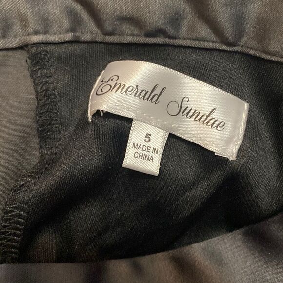 Emerald Sundae A-line skirt, size 5 - Picture 3 of 3